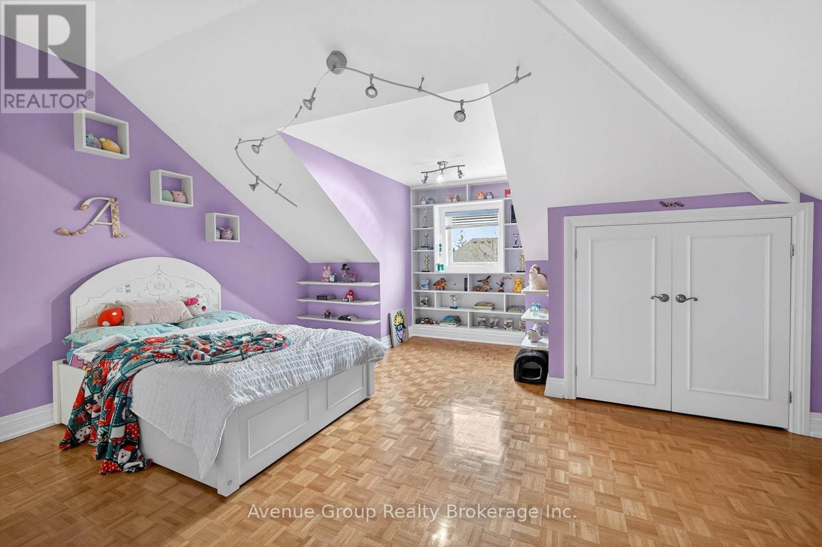 7 Longview Crescent, Vaughan, ON - Indoor Photo Showing Bedroom