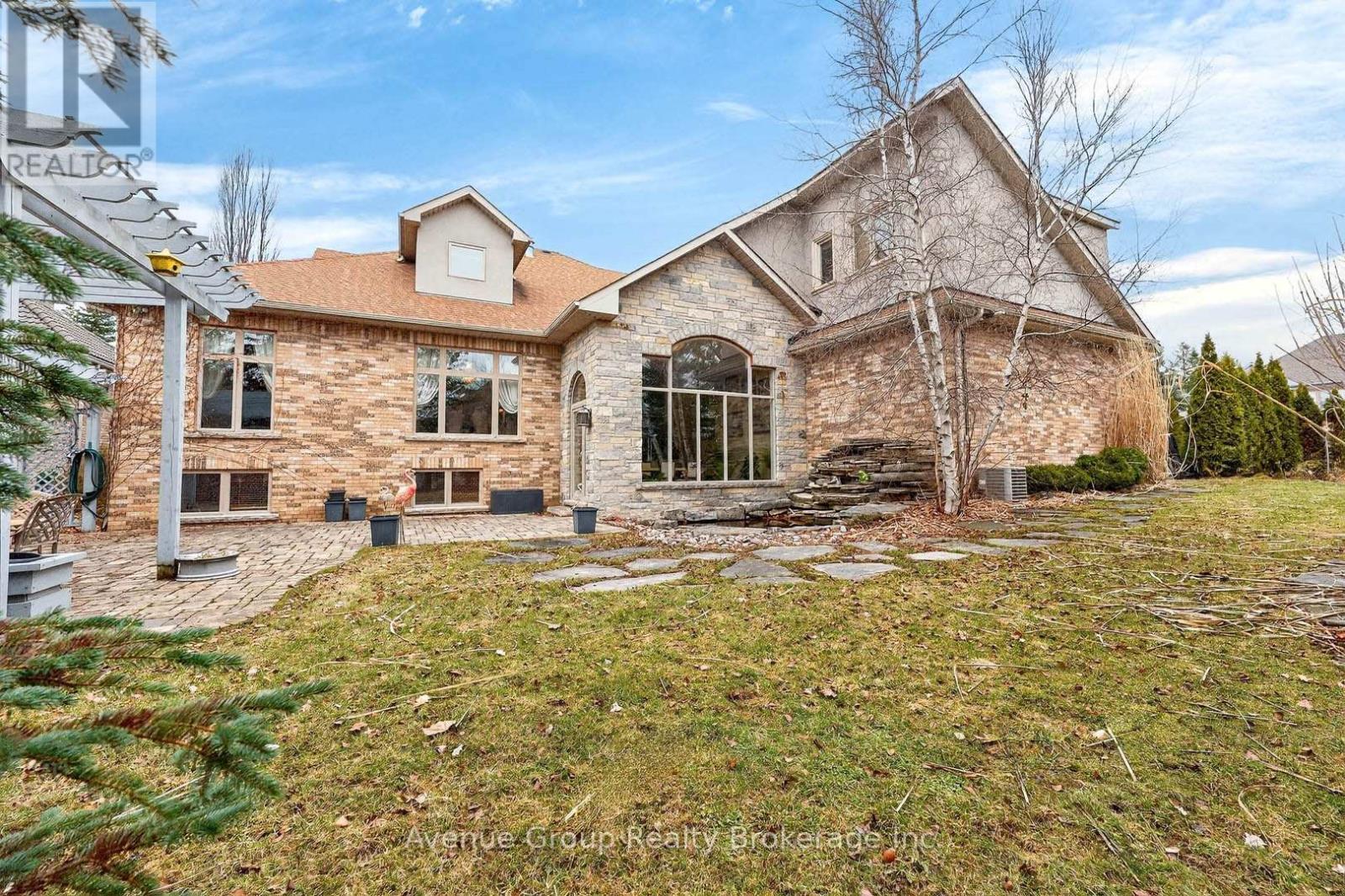 7 Longview Crescent, Vaughan, ON - Outdoor