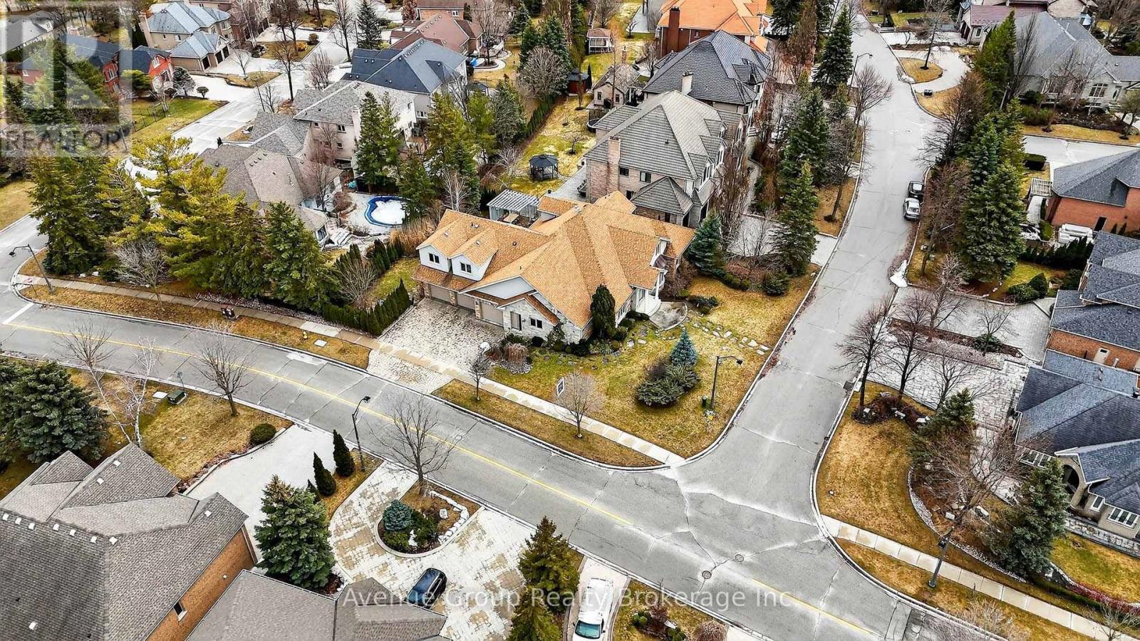 7 Longview Crescent, Vaughan, ON - Outdoor