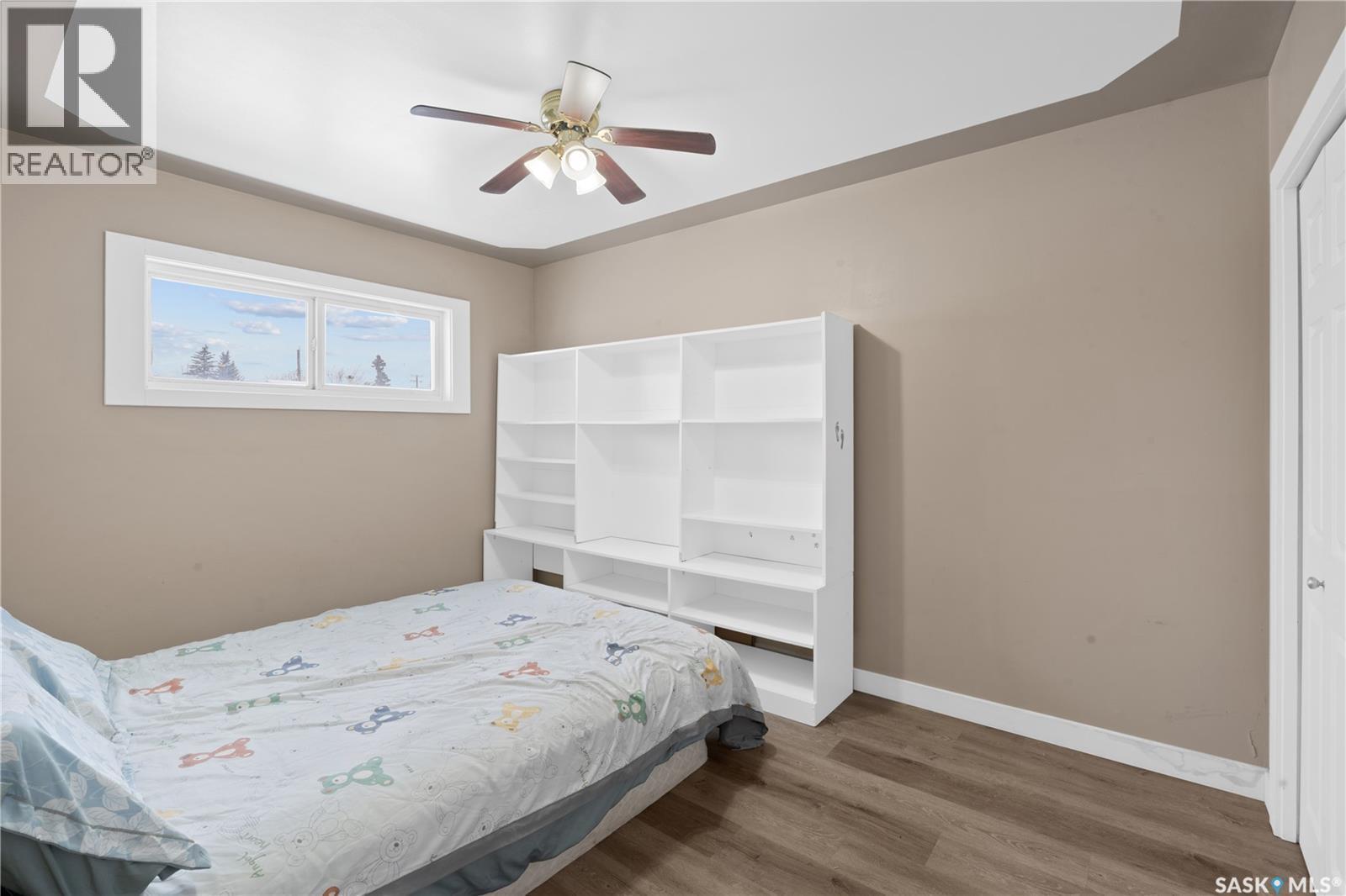 212 W Avenue S, Saskatoon, SK - Indoor Photo Showing Bedroom