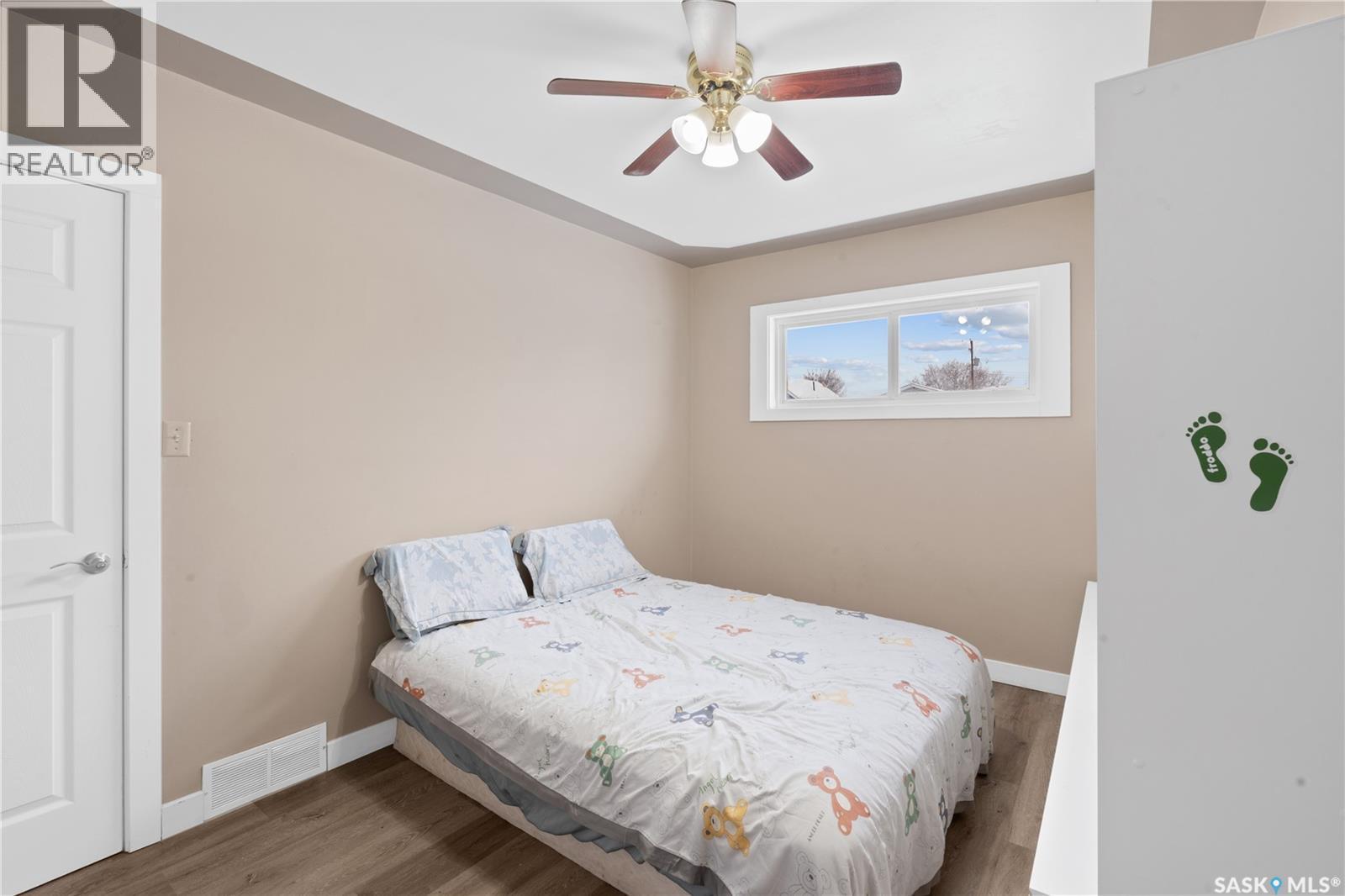 212 W Avenue S, Saskatoon, SK - Indoor Photo Showing Bedroom