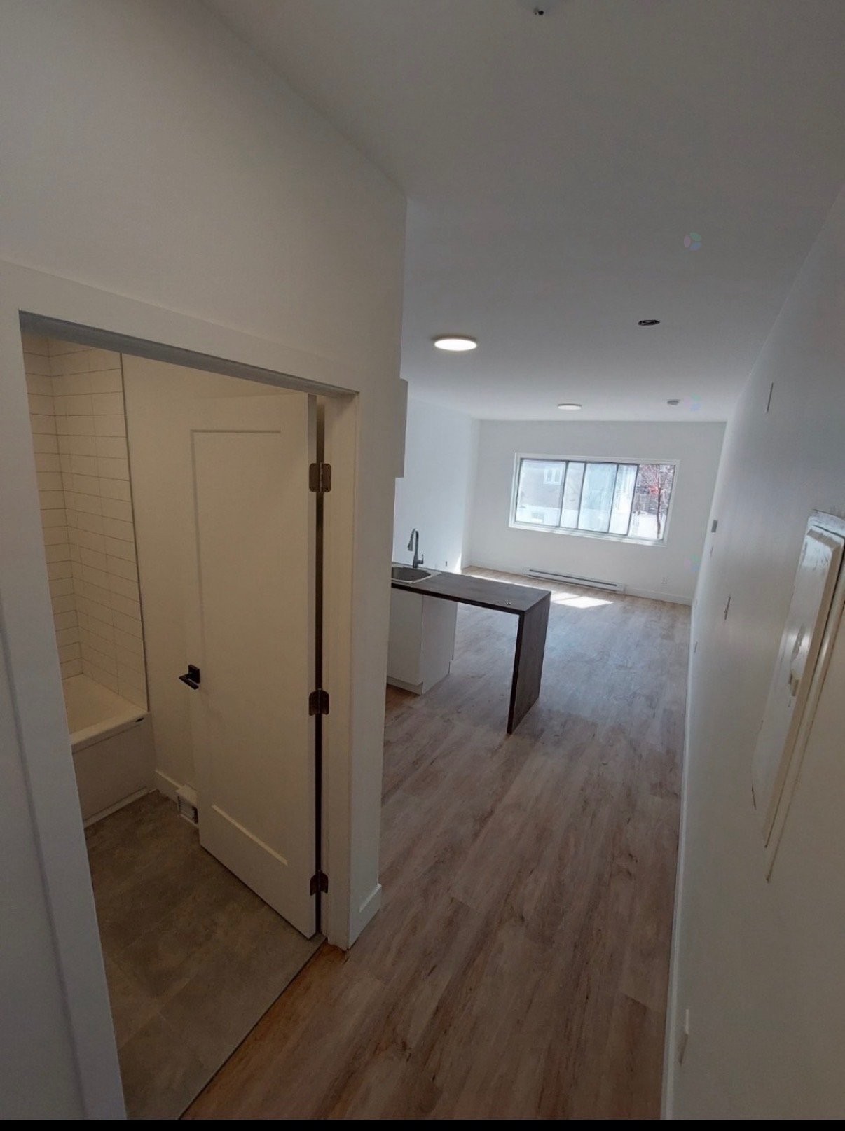 Passageway - 101-2226 Boul. Henri-Bourassa E., Montréal (Ahuntsic-Cartierville), QC - Indoor Photo Showing Other Room