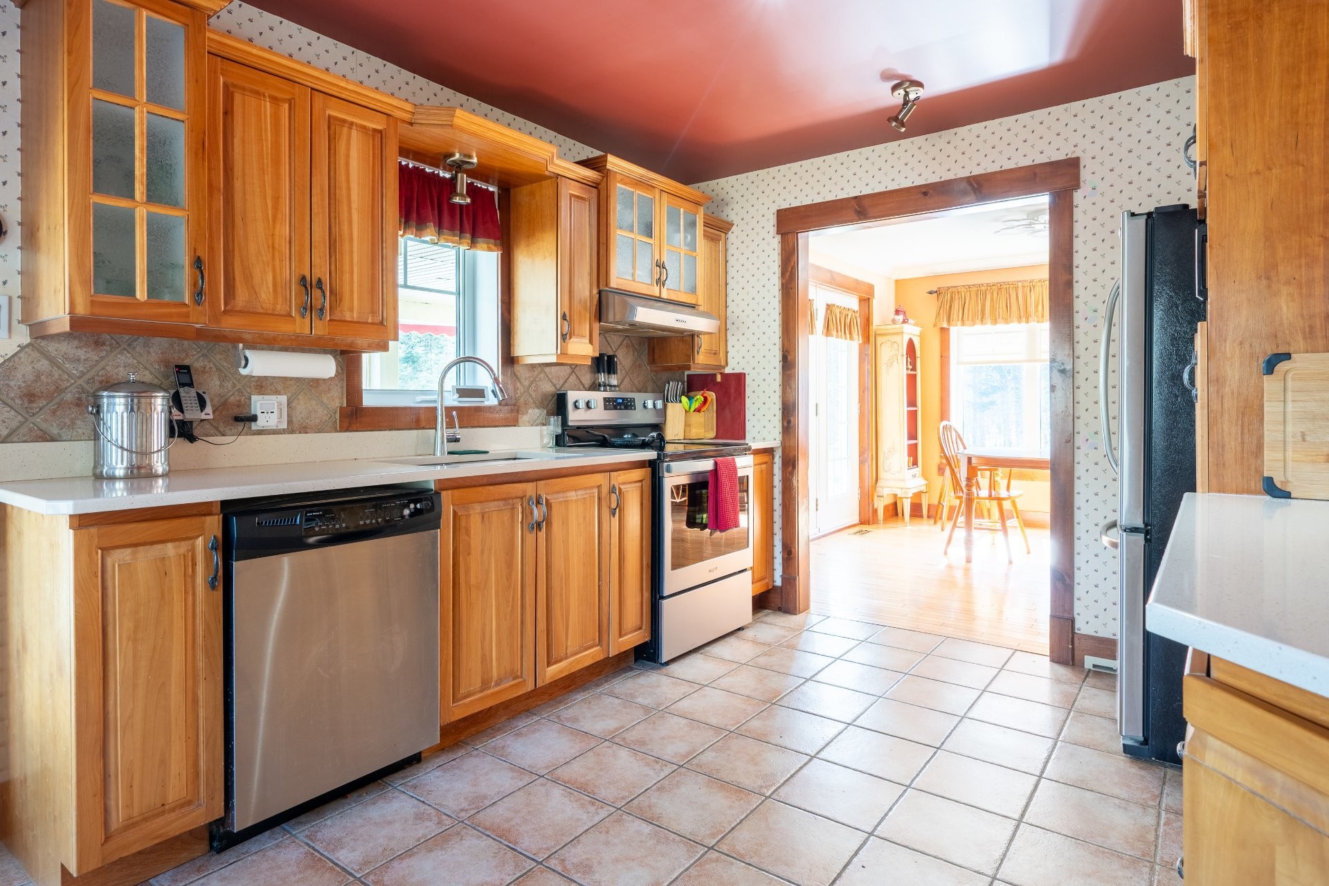 Cuisine - 530 Rue Arthur-Dupuis, Sherbrooke (Brompton/Rock Forest/Saint-Élie/Deauville), QC - Indoor Photo Showing Kitchen
