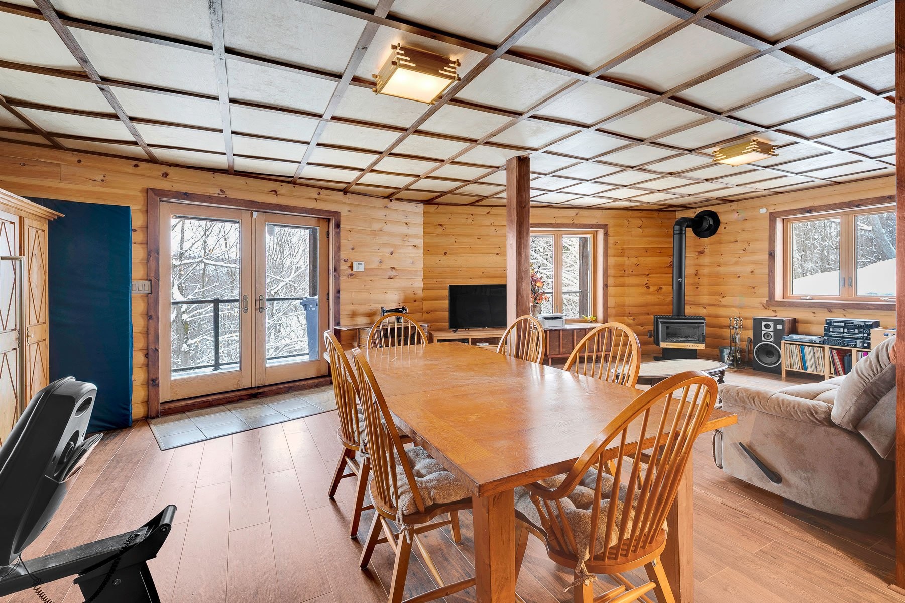 Family Room - 1907 Rue Grilli, Wentworth-Nord, QC - Indoor Photo Showing Dining Room