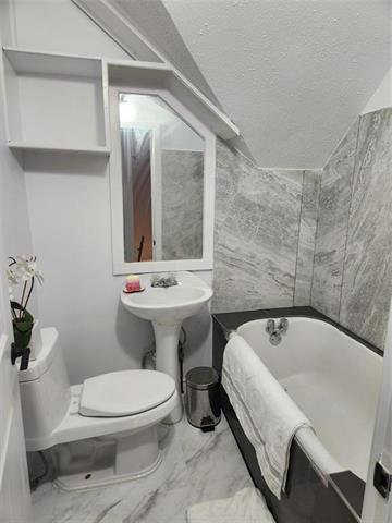 138 Inkster Blvd, Winnipeg, MB