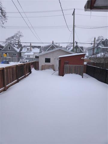 138 Inkster Blvd, Winnipeg, MB