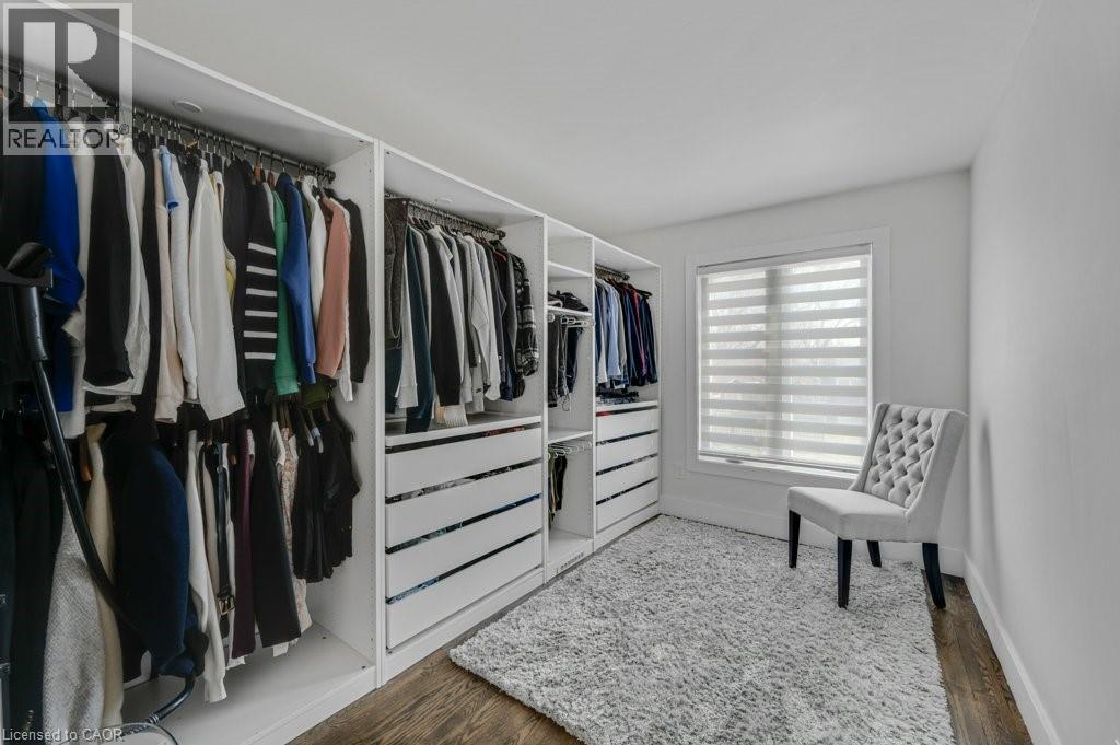 628 Ardleigh Crescent, Burlington, ON - Indoor With Storage