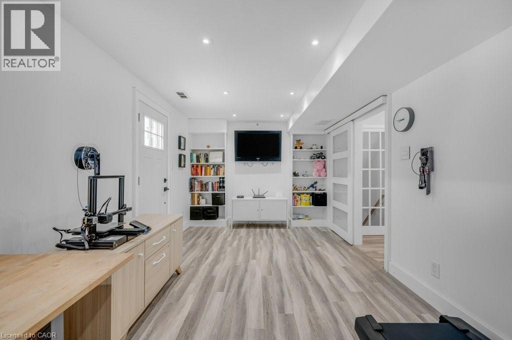 628 Ardleigh Crescent, Burlington, ON - Indoor