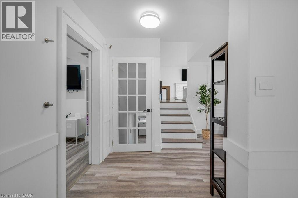 628 Ardleigh Crescent, Burlington, ON - Indoor Photo Showing Other Room