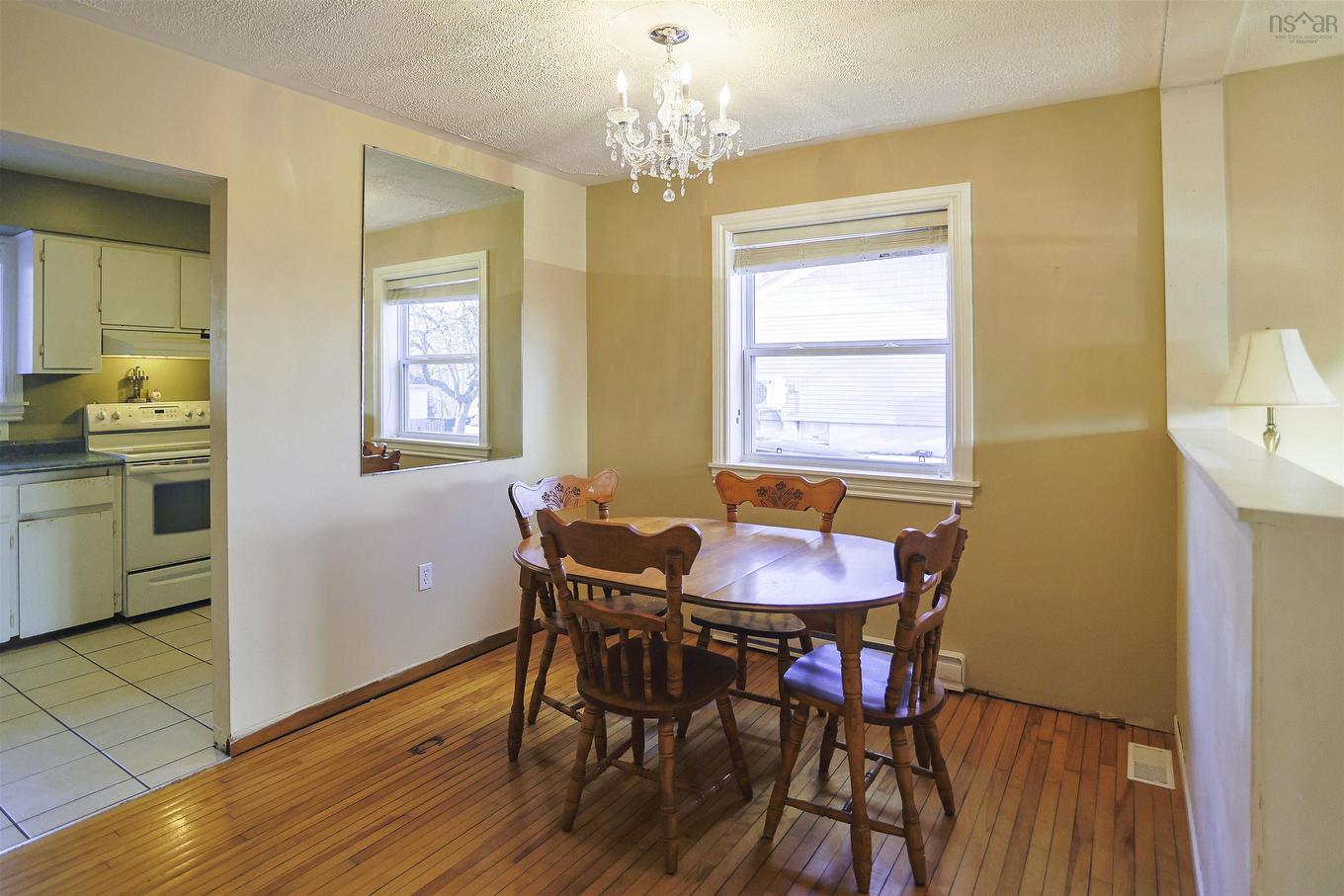 33 Micmac Drive, Dartmouth, NS