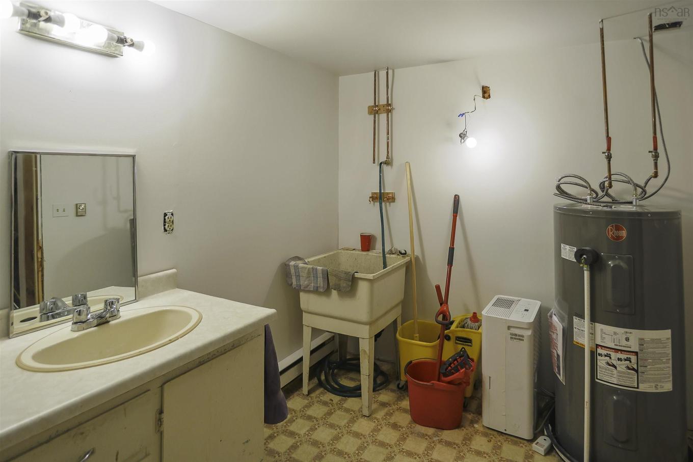 33 Micmac Drive, Dartmouth, NS