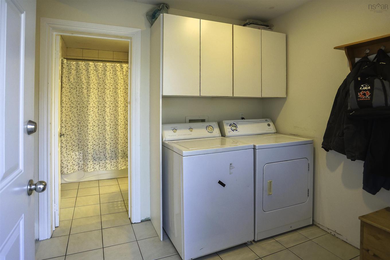 33 Micmac Drive, Dartmouth, NS