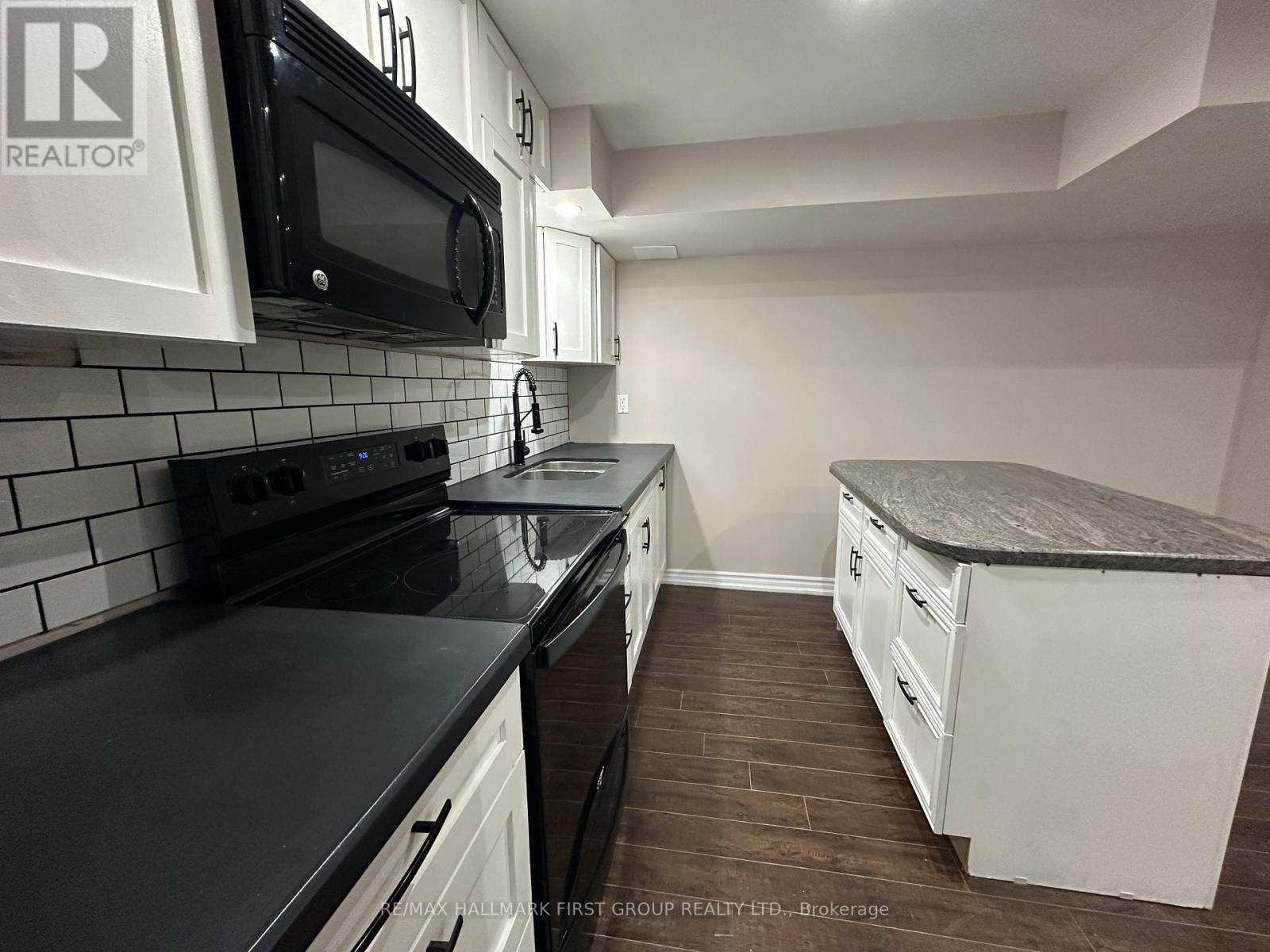 Lower - 3 Stackstone Road, Markham, ON