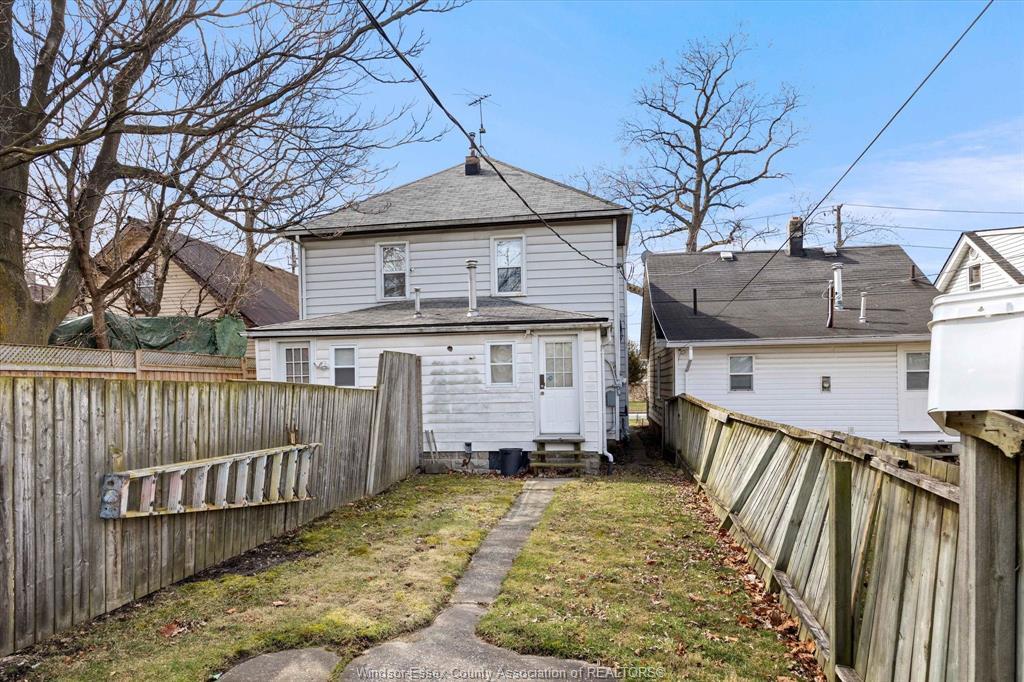 1068 St. Luke, Windsor, ON