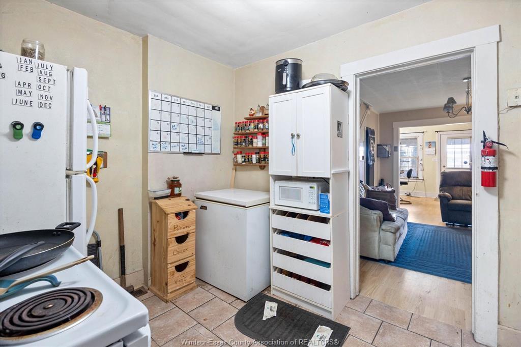 1068 St. Luke, Windsor, ON