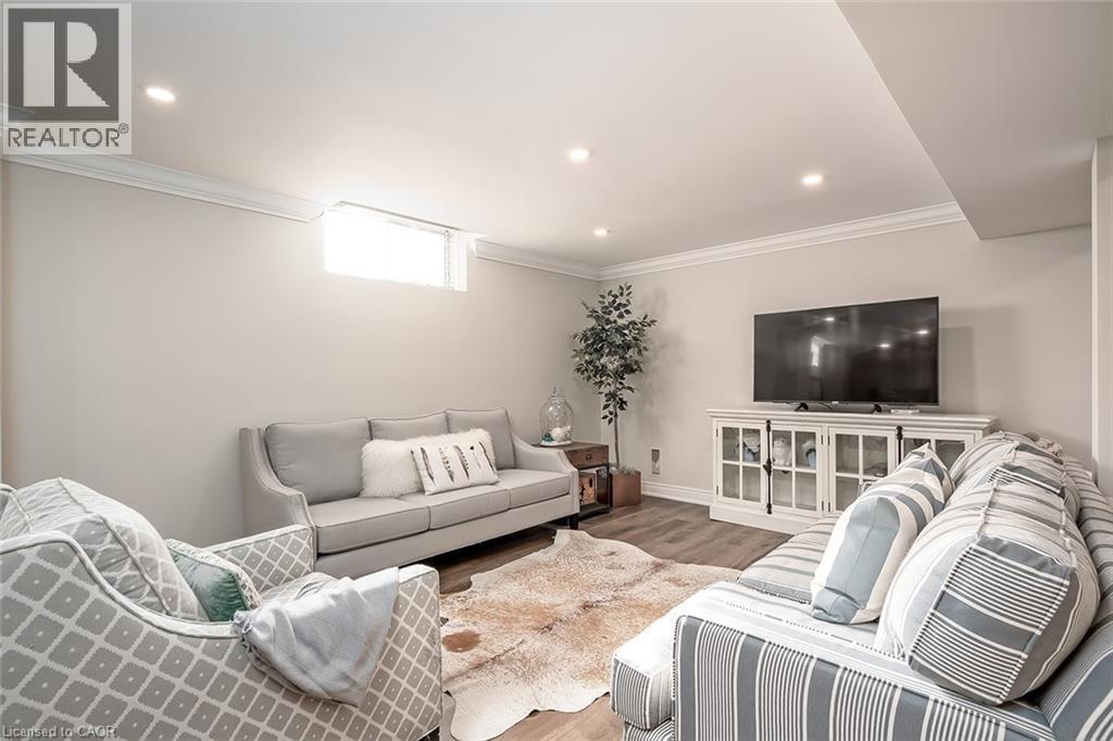 4252 Sarazen Drive, Burlington, ON - Indoor