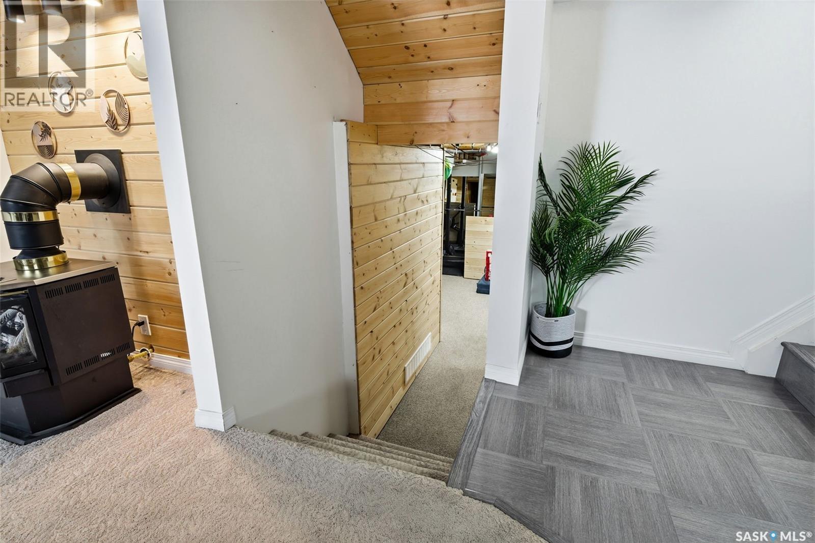 108 Matheson Crescent, Regina, SK - Indoor Photo Showing Other Room