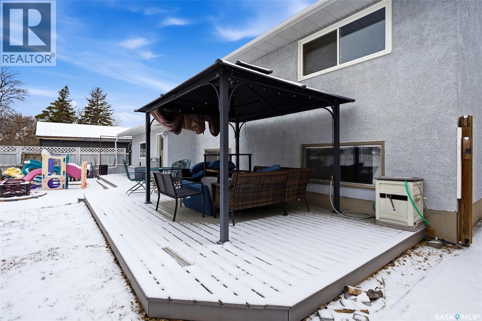 108 Matheson Crescent, Regina, SK - Outdoor With Exterior