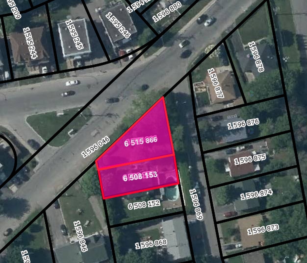 Floor Plan - Tsse Chatel, Laval (Sainte-Rose), QC