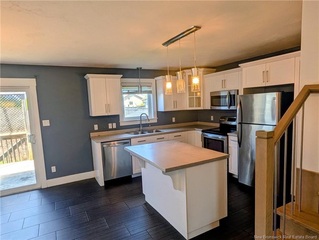 7 Bristol Cres, Riverview, NB