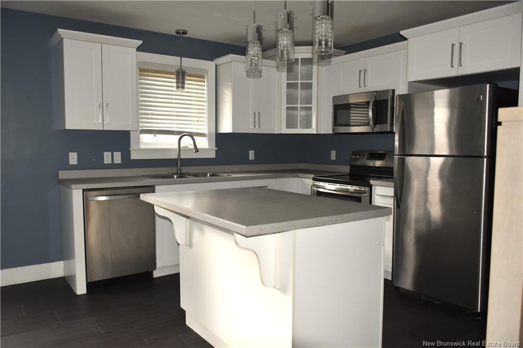 7 Bristol Cres, Riverview, NB