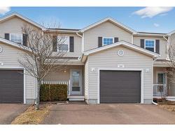 208 Damien ST Dieppe, NB E1A 5V6