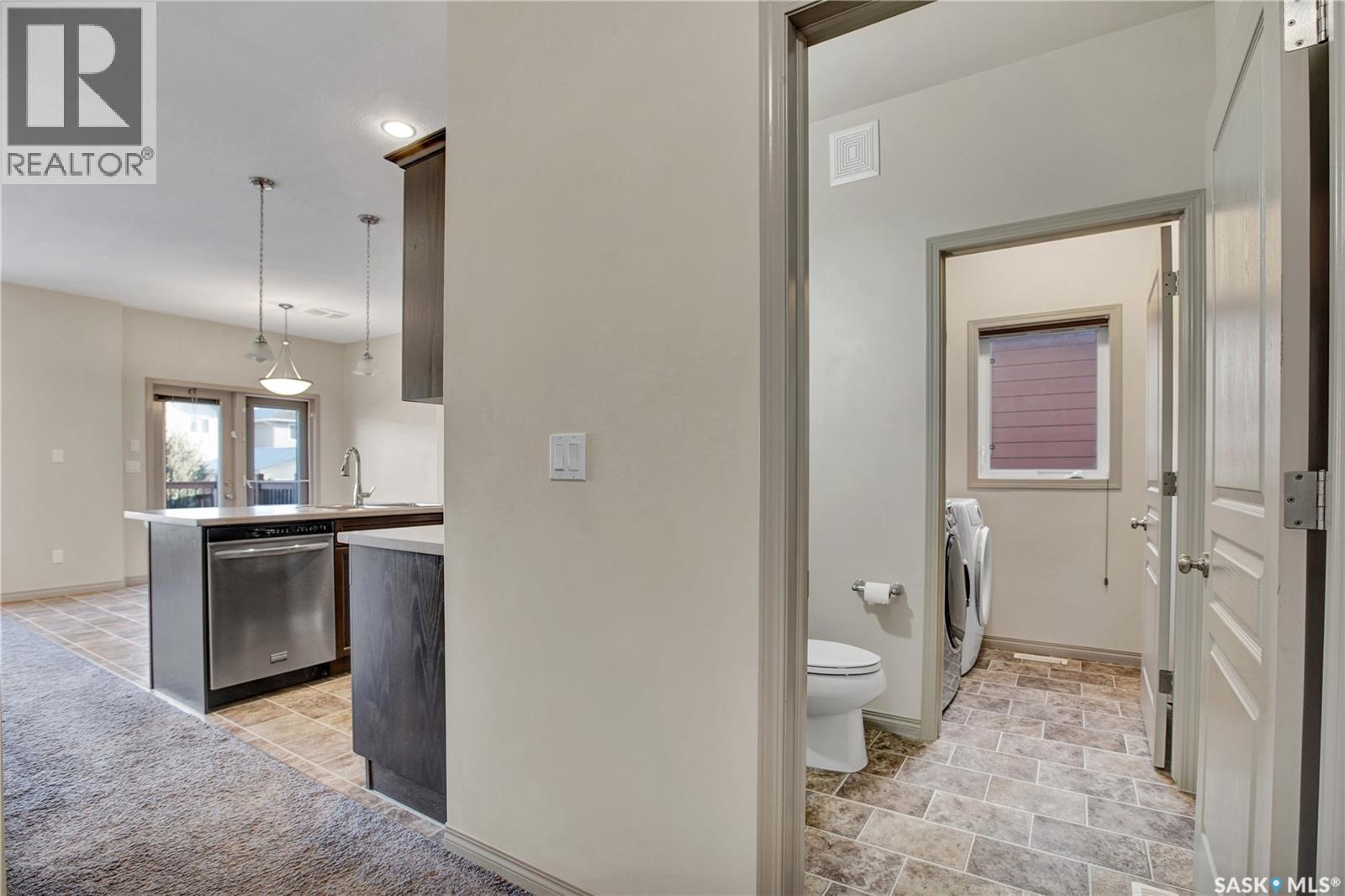 211 Mcbeth Crescent, Saskatoon, SK - Indoor