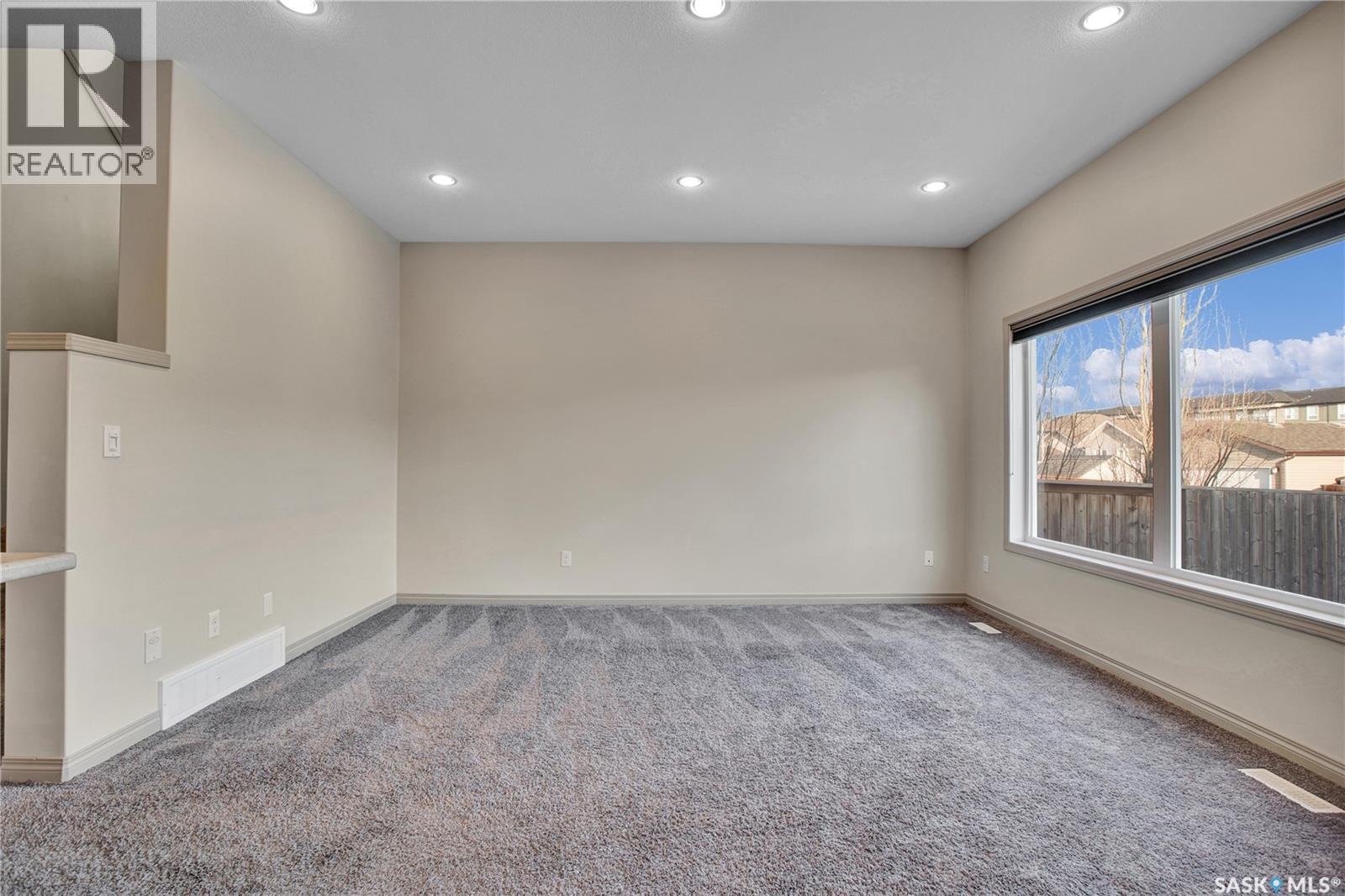 211 Mcbeth Crescent, Saskatoon, SK - Indoor Photo Showing Other Room