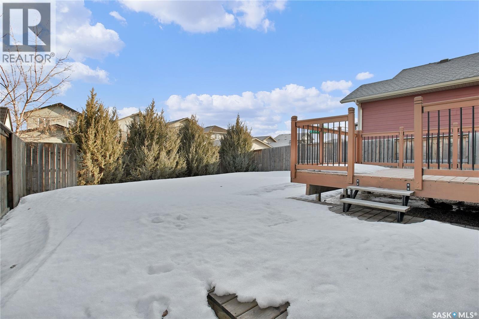 211 Mcbeth Crescent, Saskatoon, SK - Outdoor