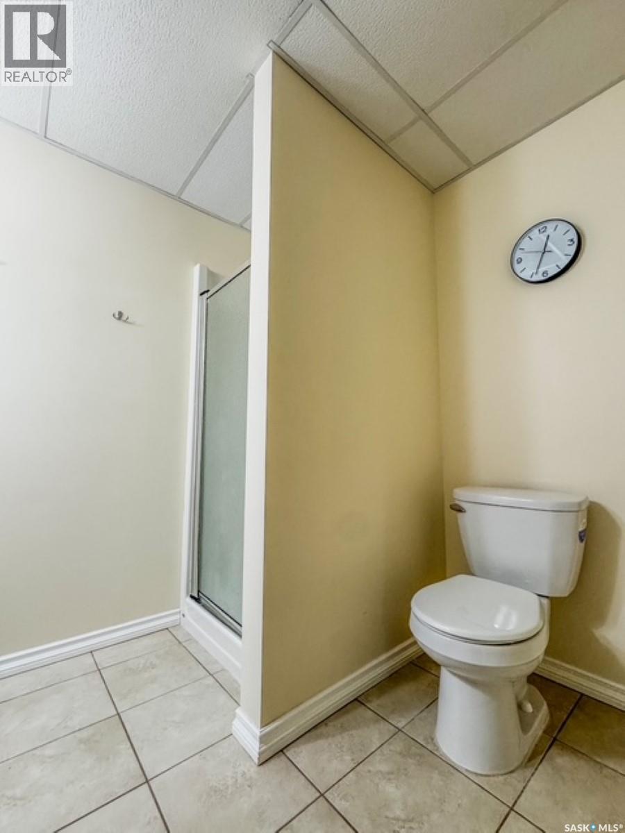 520 Palliser Drive, Swift Current, SK - Indoor Photo Showing Bathroom