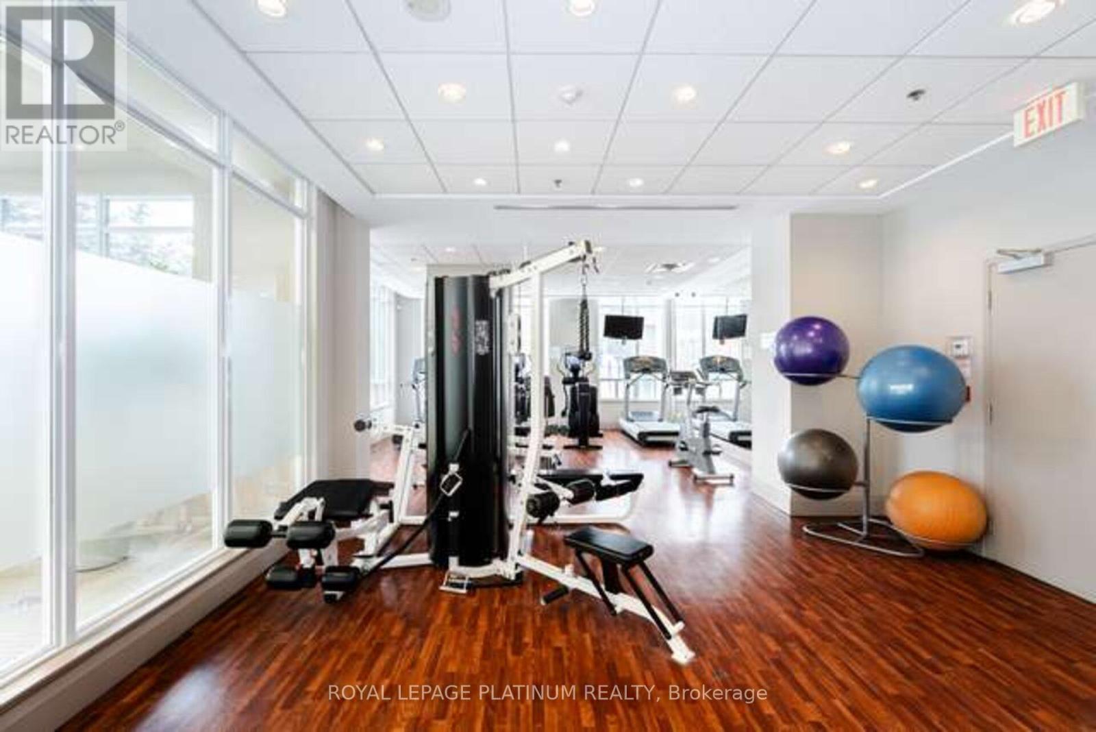 510 - 3515 Kariya Drive, Mississauga, ON - Indoor Photo Showing Gym Room