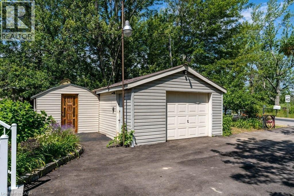 2592 Lakeshore Road, Dunnville, ON - Outdoor