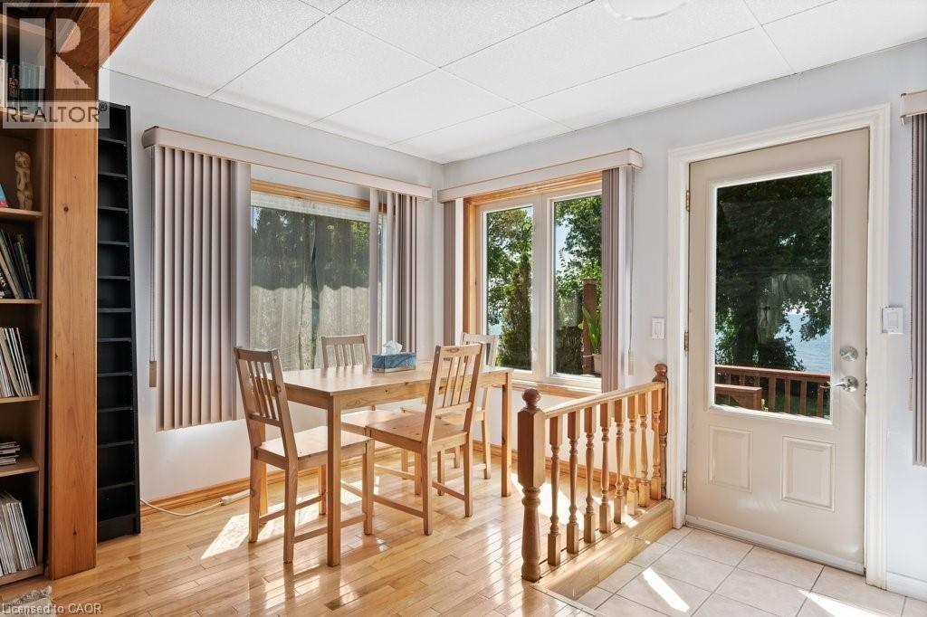2592 Lakeshore Road, Dunnville, ON - Indoor