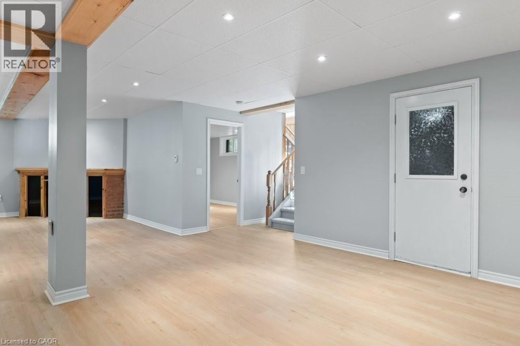 2592 Lakeshore Road, Dunnville, ON - Indoor Photo Showing Other Room