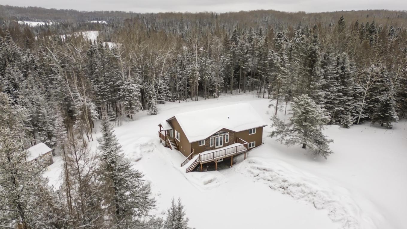 2040 Gus Wuori Road, Thunder Bay, ON