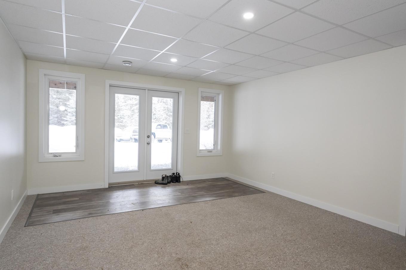 2040 Gus Wuori Road, Thunder Bay, ON
