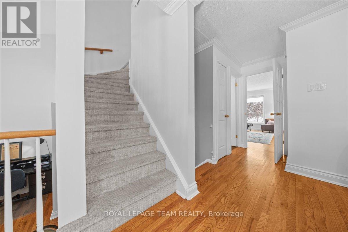 2795 Flannery Drive, Ottawa, ON - Indoor Photo Showing Other Room