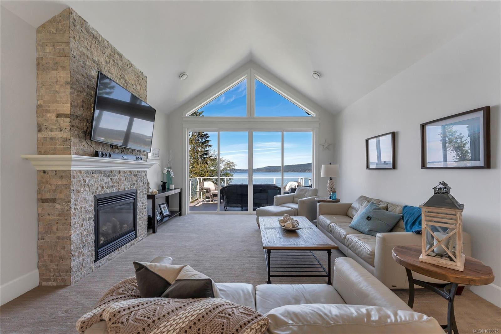 1179 Barnes Rd, Crofton, BC