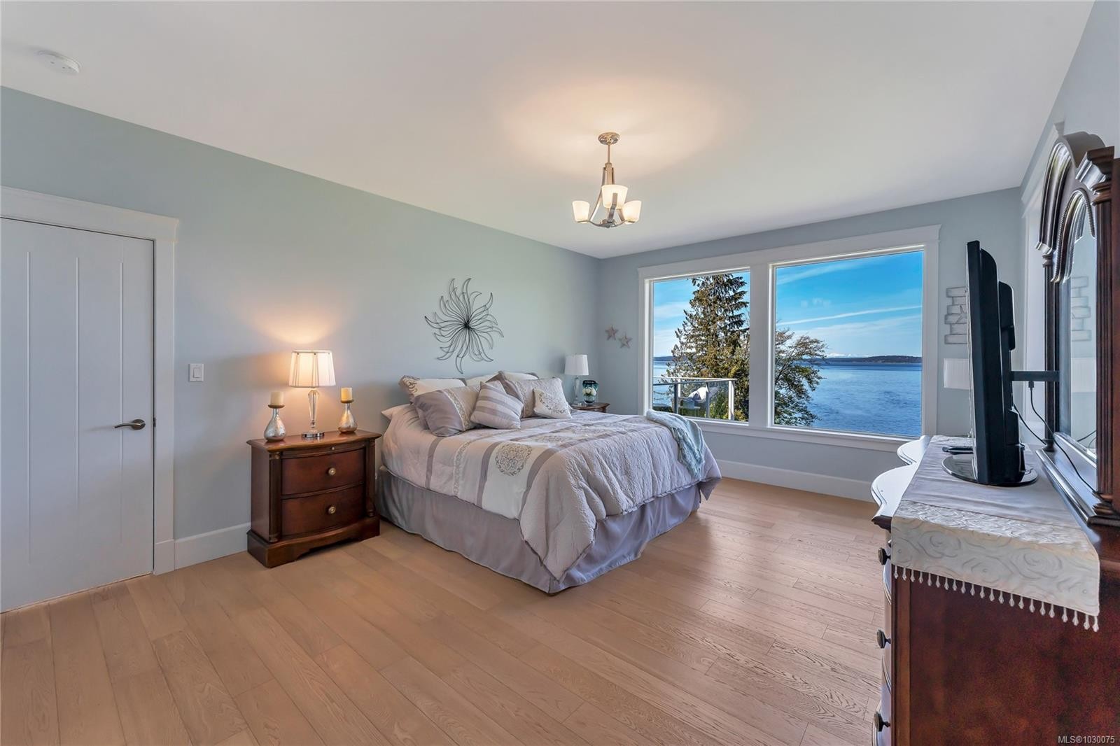 1179 Barnes Rd, Crofton, BC