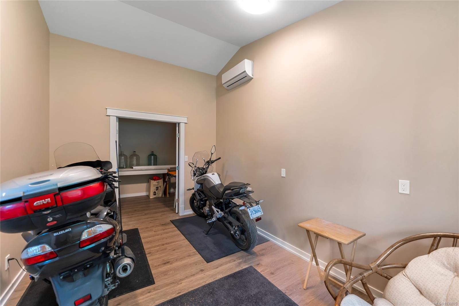 1179 Barnes Rd, Crofton, BC