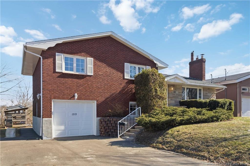 169 Hedgewood Dr, Moncton, NB