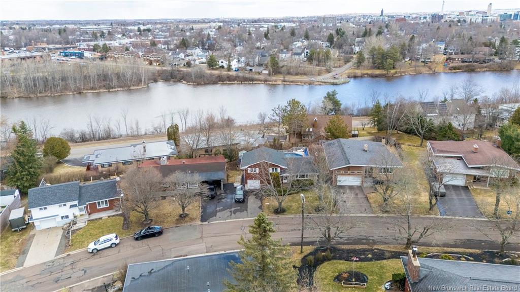 169 Hedgewood Dr, Moncton, NB