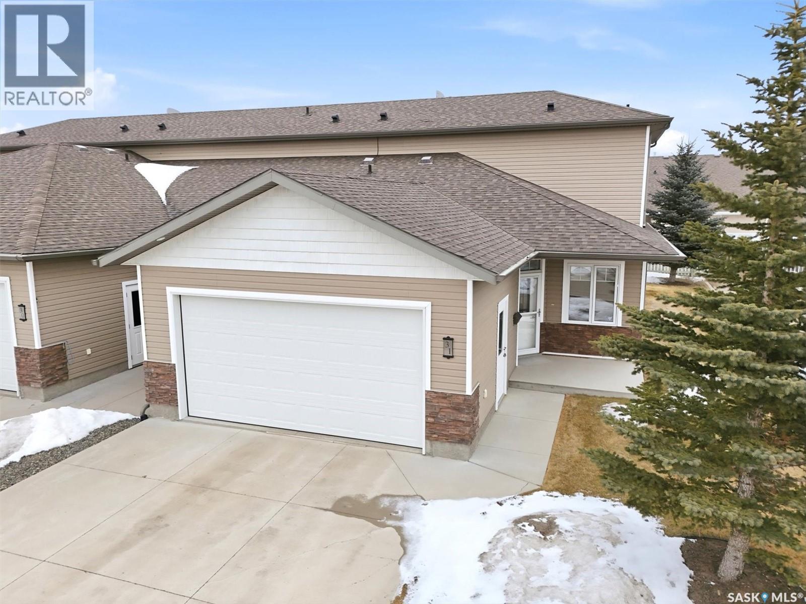 31 100 Brooklyn Lane, Warman, SK - Outdoor