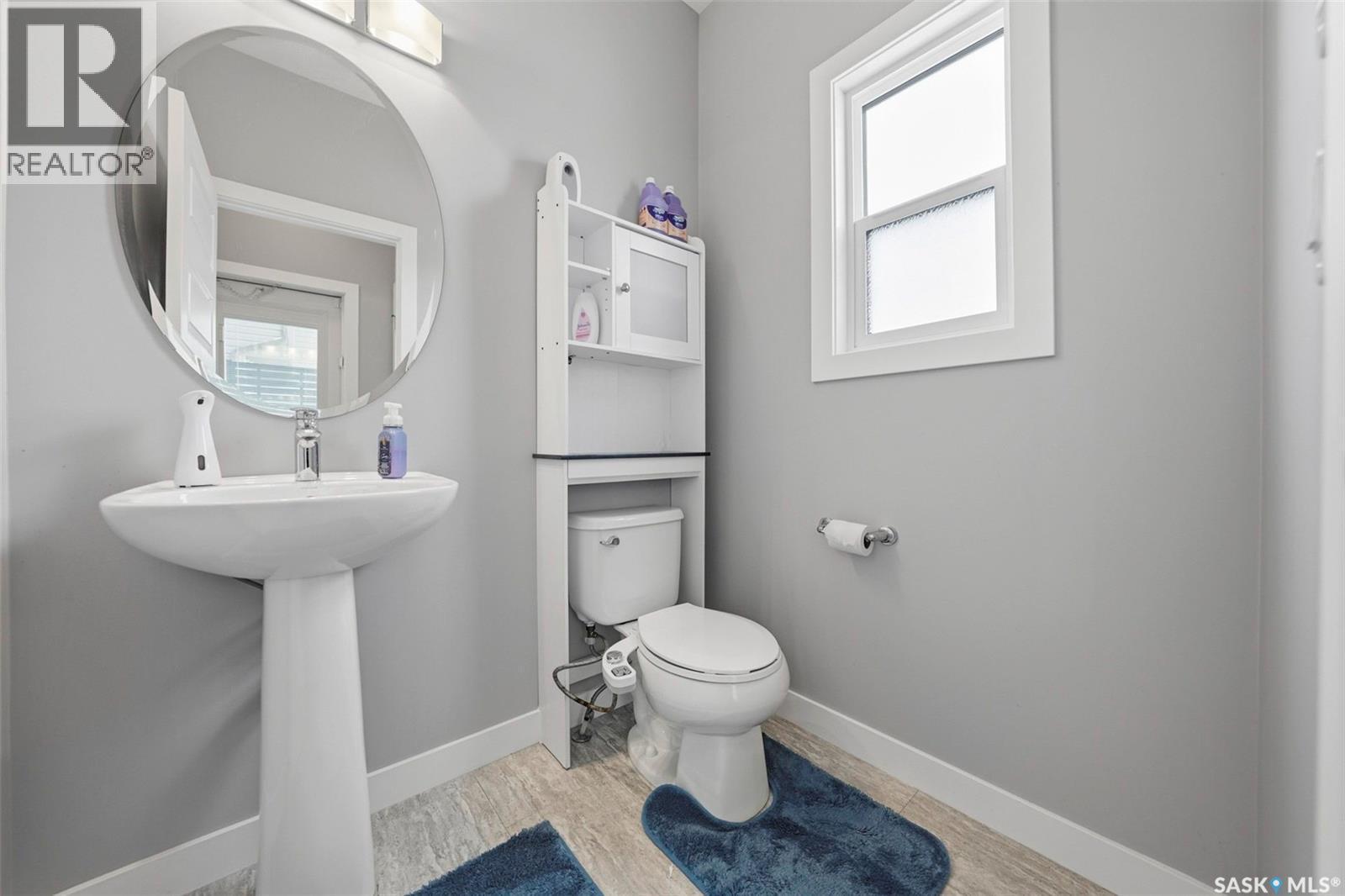 608 Brighton Gate, Saskatoon, SK - Indoor Photo Showing Bathroom