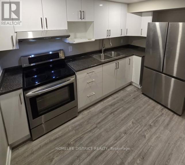 29 Freer Crescent, Ajax, ON
