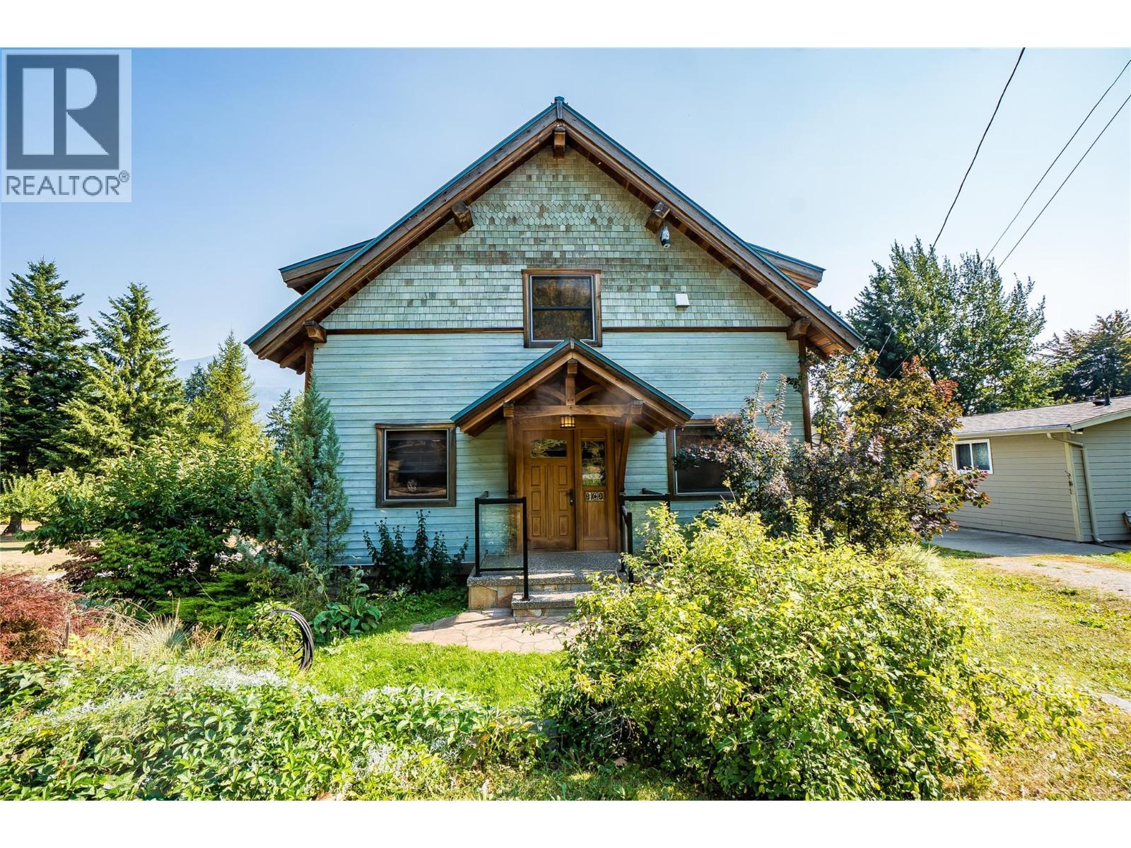 130 8Th Street N, Kaslo, BC - Outdoor