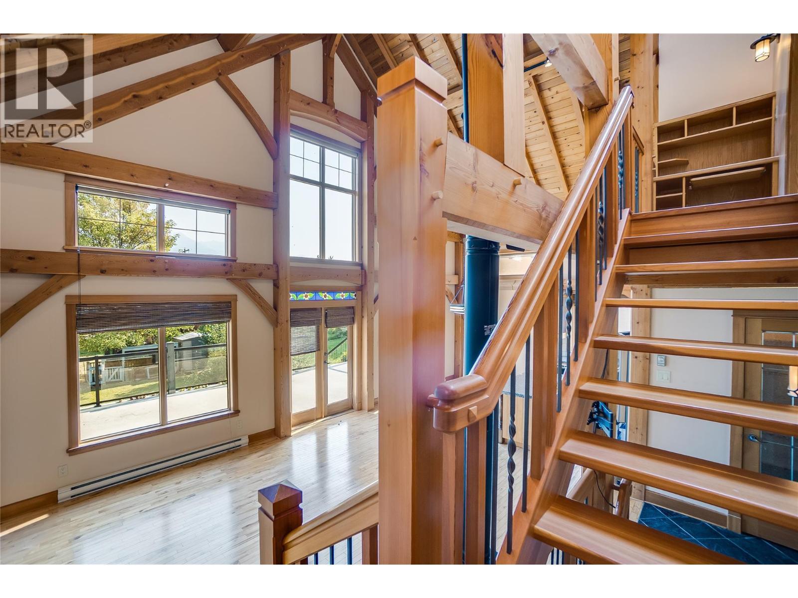 130 8Th Street N, Kaslo, BC - Indoor Photo Showing Other Room