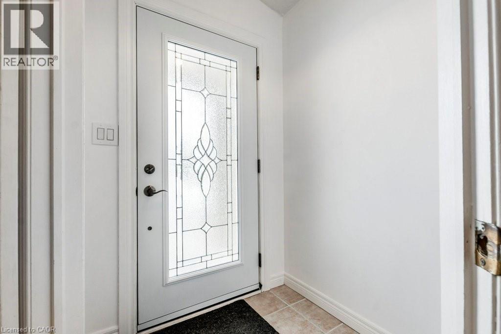 62 Spadara Drive, Hamilton, ON - Indoor Photo Showing Other Room