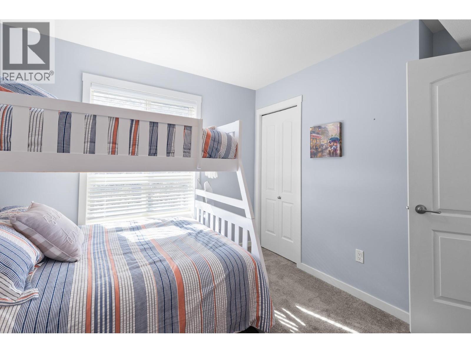 6844 Santiago Loop, Kelowna, BC - Indoor Photo Showing Bedroom