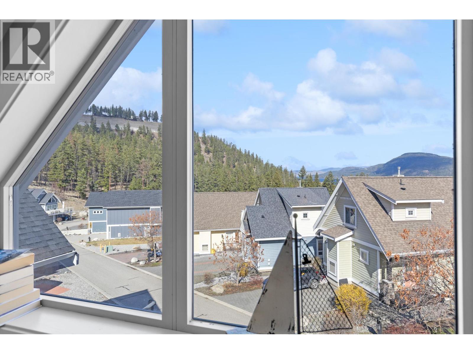 6844 Santiago Loop, Kelowna, BC - Outdoor